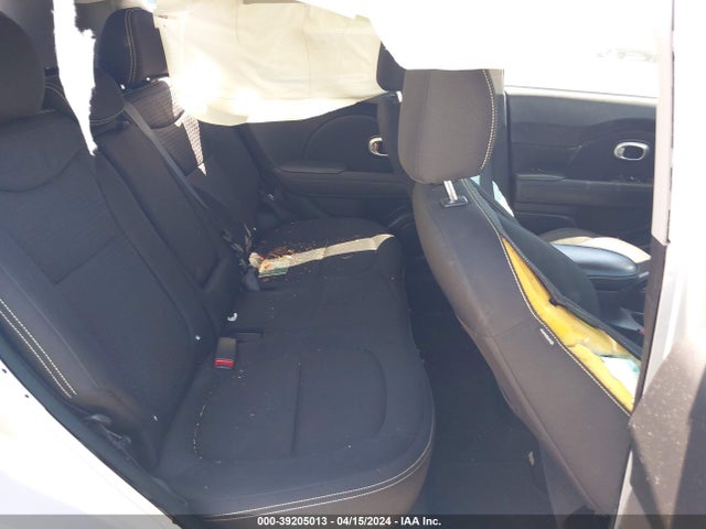 KIA SOUL + 2015 KNDJP3A54F7779561 Image 8