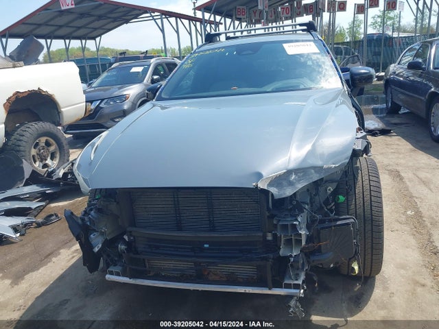 YV4BR0DM0N1945928 Volvo Xc60 Recharge Plug-in Hybrid T8 R-design