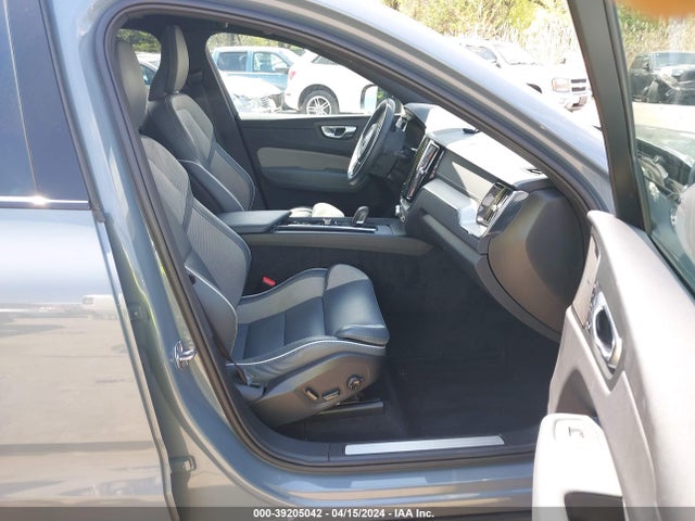 YV4BR0DM0N1945928 Volvo Xc60 Recharge Plug-in Hybrid T8 R-design