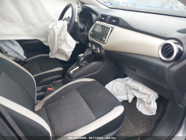 3N1CN8EV1LL884204 Nissan Versa Sv Xtronic Cvt