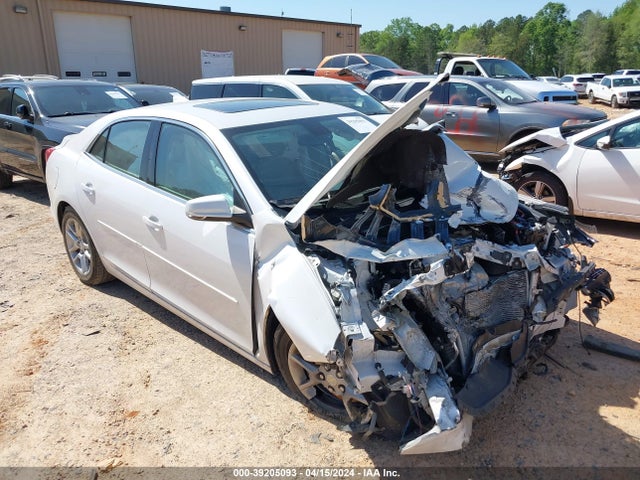 Chevrolet MALIBU 1LT 2015 1G11C5SL0FF243838 main image