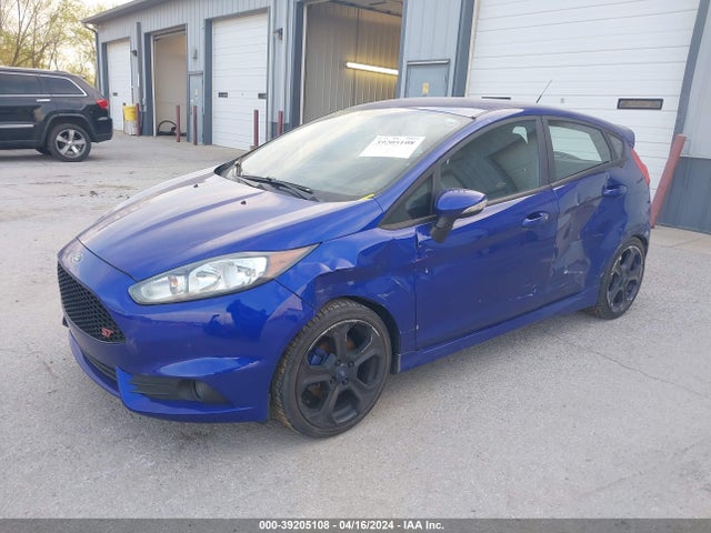 Ford FIESTA ST 2015 3FADP4GX3FM132995 Image 2