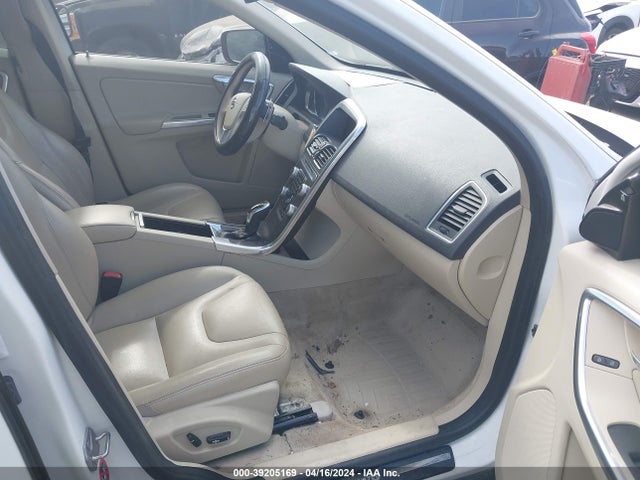 YV4902RK0F2718021 Volvo Xc60 T6