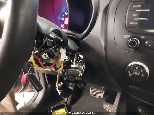 KIA SOUL + 2014 KNDJP3A52E7107139 Image 12
