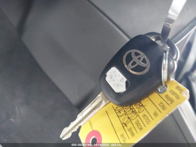 5YFBURHE6EP113045 Toyota COROLLA LE