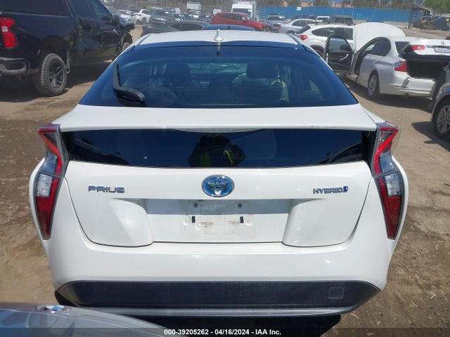 Toyota Prius Three 2016 JTDKARFUXG3002349 Image 16