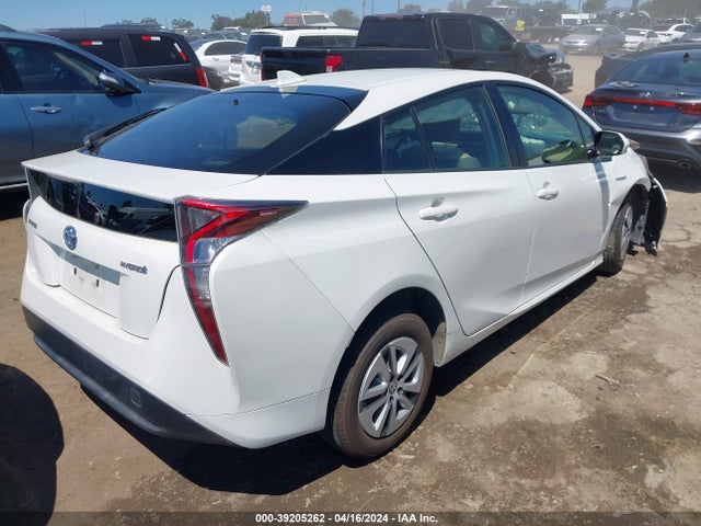 Toyota Prius Three 2016 JTDKARFUXG3002349 Image 4