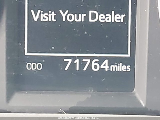 Toyota RAV4 LE 2018 2T3ZFREVXJW463694 Image 16