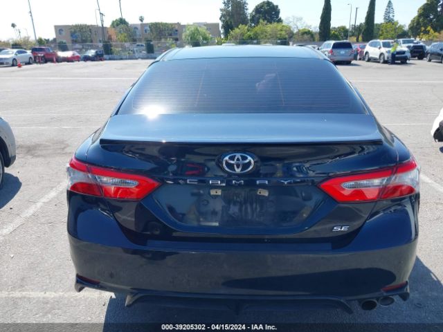 4T1B11HK8JU646622 Toyota CAMRY SE