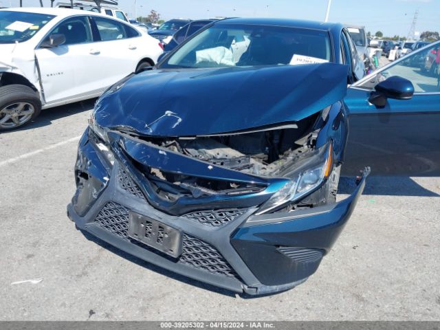 4T1B11HK8JU646622 Toyota CAMRY SE