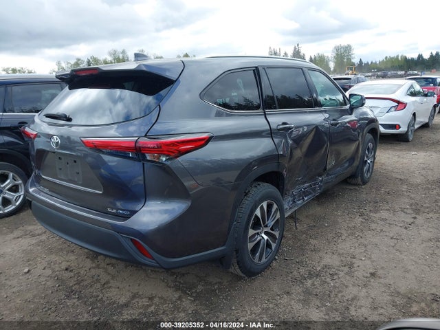 Toyota Highlander Xle 2021 5TDHZRBH0MS535736 Image 4
