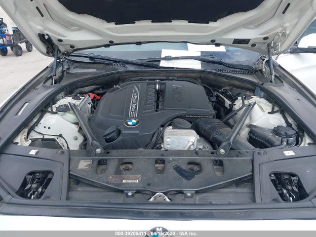 WBA5B1C53ED475054 BMW 535i