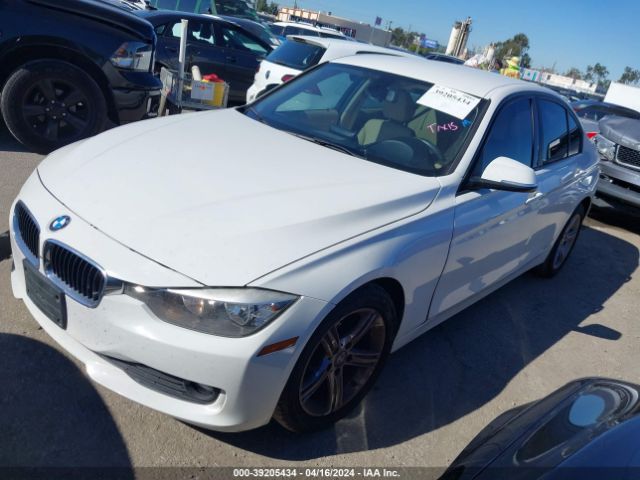 WBA3B1C52EK132917 BMW 320i