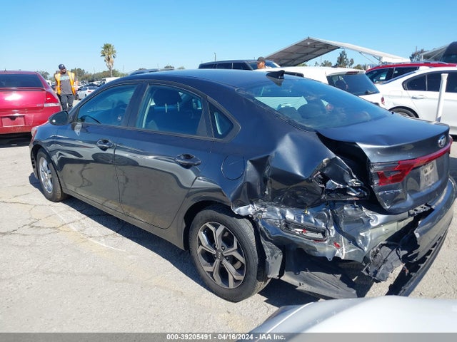 KIA Forte Lxs 2021 3KPF24AD9ME267972 Image 3