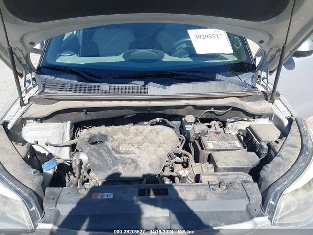 KIA Soul 2014 KNDJN2A21E7703834 Image 10