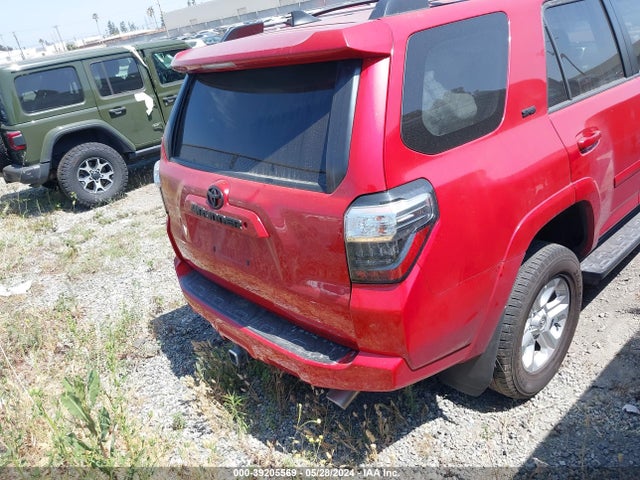 Toyota 4runner Sr5 Premium 2019 JTEBU5JRXK5676044 Image 17