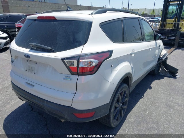 Ford ESCAPE SE 2018 1FMCU0GD9JUB27863 Image 4