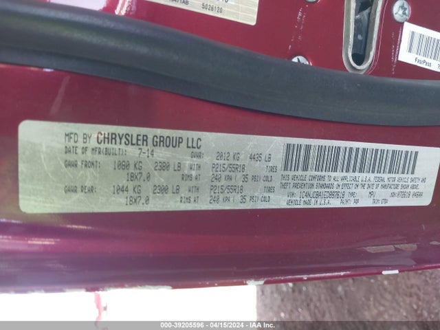 1C4NJCBA1ED887618 Jeep Compass Altitude