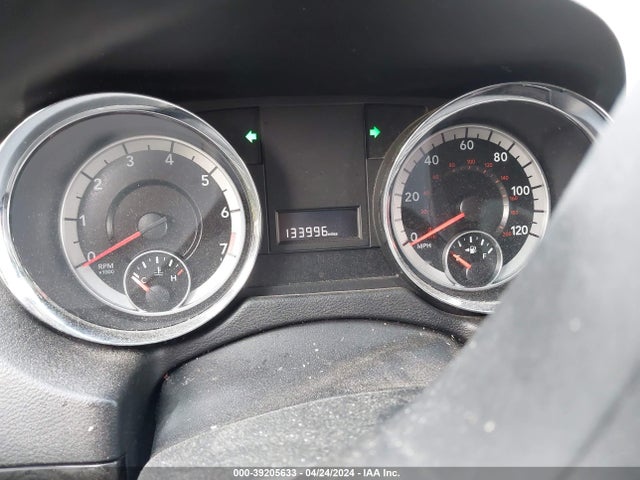 2C4JRGAG6ER425296 RAM Cargo Tradesman