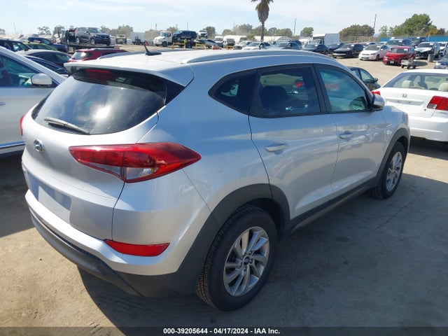 Hyundai TUCSON SE 2016 KM8J33A4XGU092571 Image 4