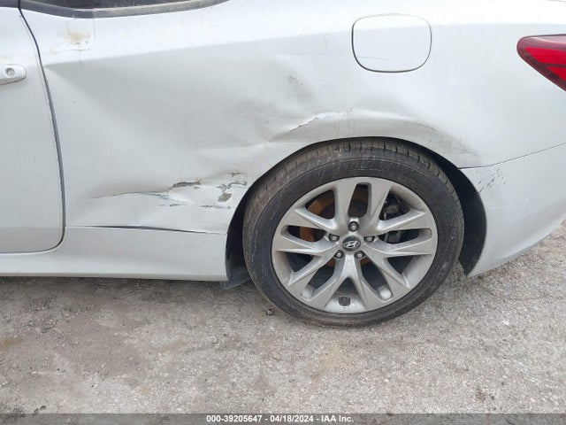Hyundai Genesis 2.0t 2014 KMHHT6KD9EU119819 Image 13