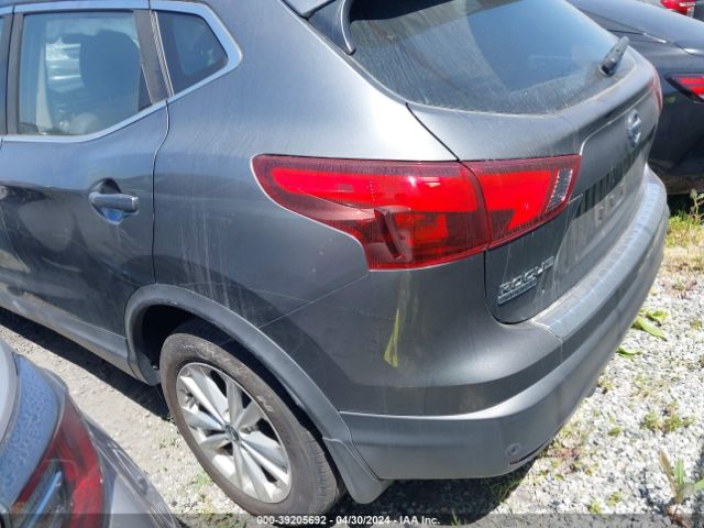 JN1BJ1CP5KW243181 Nissan Rogue Sport Sv