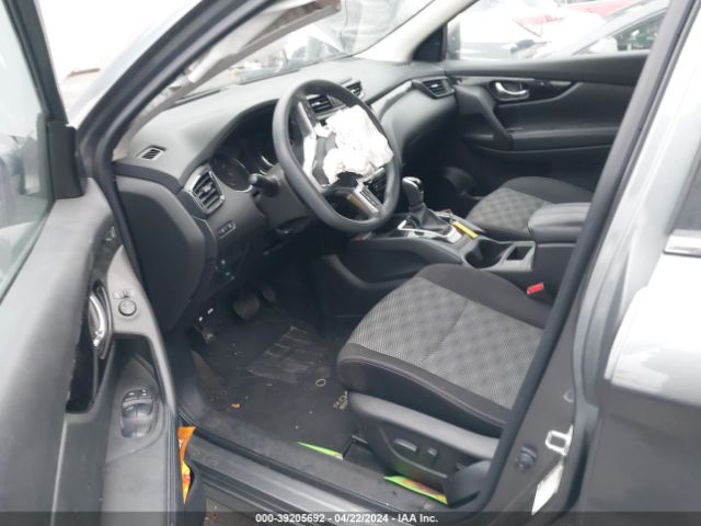 JN1BJ1CP5KW243181 Nissan Rogue Sport Sv