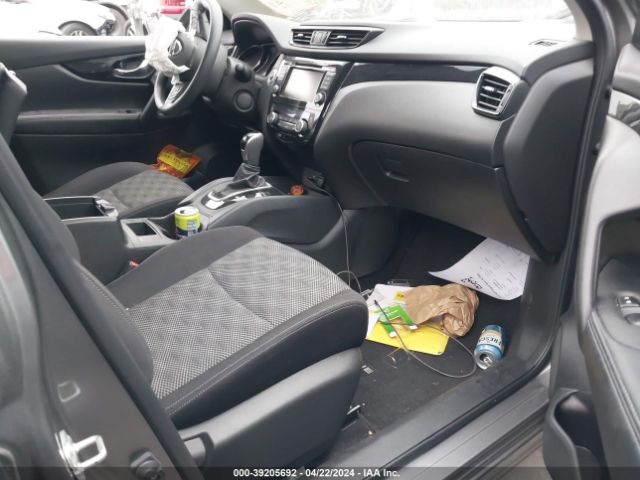 JN1BJ1CP5KW243181 Nissan Rogue Sport Sv