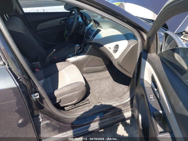 Chevrolet Cruze Ls Auto 2014 1G1PA5SH2E7207704 Image 5