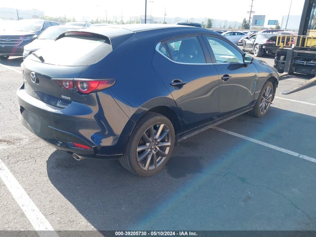 Mazda Mazda3 2.5 S Select 2023 JM1BPAKM3P1602079 Image 4