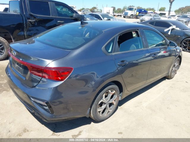 3KPF24AD4LE244467 KIA Forte Lxs