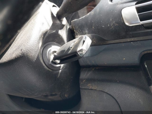 KNDEUCAA0M7174683 KIA SELTOS S