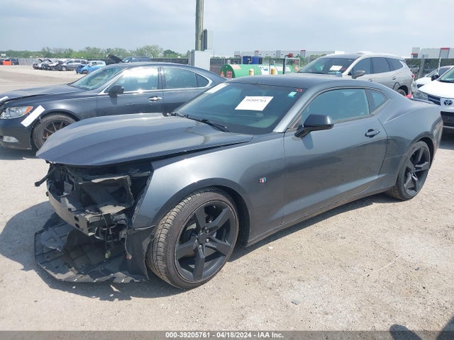 Chevrolet Camaro 1lt 2017 1G1FB1RS8H0185496 Image 2