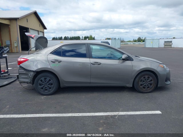 Toyota Corolla Le Eco 2018 2T1BPRHE5JC048254 Image 14