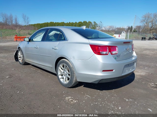 Chevrolet MALIBU 1LT 2015 1G11C5SL7FF209850 Image 3