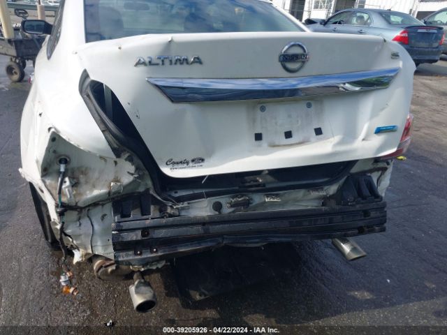 1N4AL3AP5EN335425 Nissan Altima 2.5 S