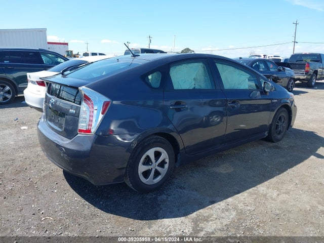 Toyota Prius Three 2015 JTDKN3DU8F0415763 Image 4