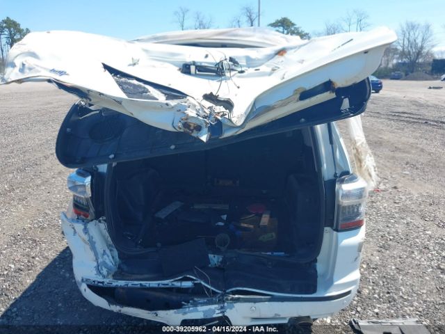 JTEBU5JR9G5299522 Toyota 4runner Limited