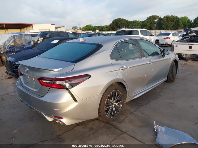 Toyota CAMRY SE 2022 4T1G11AK8NU008456 Image 4