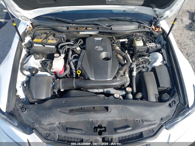 Lexus IS 300 2019 JTHBA1D22K5100368 Image 10