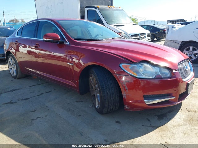 2011 JAGUAR XF SAJWA0FB1BLS06592 Photo 0
