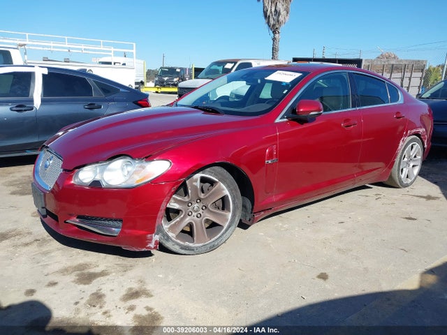 2011 JAGUAR XF SAJWA0FB1BLS06592 Photo 1