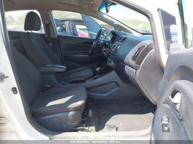 KNADN5A3XG6584498 KIA RIO EX