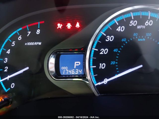 5TDDK3DC5ES071832 Toyota Sienna Limited 7 Passenger