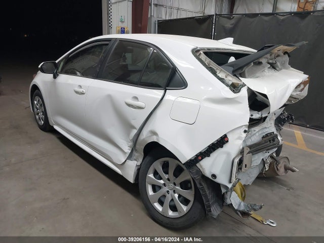 Toyota COROLLA LE 2022 JTDEPMAE4N3034029 Image 3