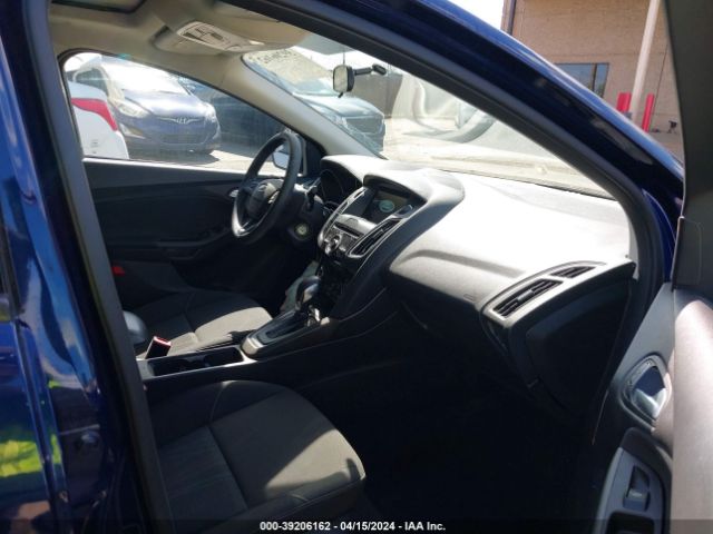 1FADP3H2XHL255257 Ford FOCUS SEL