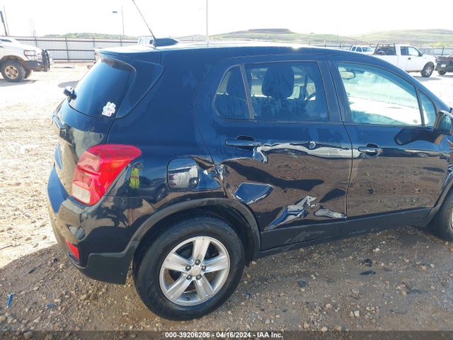 Chevrolet Trax Fwd Ls 2022 KL7CJKSM4NB527053 Image 17