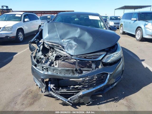 Chevrolet Cruze Lt Auto 2018 1G1BE5SM6J7226438 Image 12