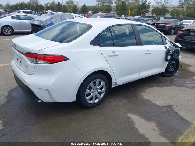 Toyota COROLLA LE 2024 JTDB4MEE2R3023168 Image 4