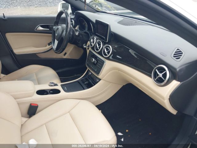 WDDSJ4GB5EN108554 Mercedes-Benz CLA 250 4MATIC
